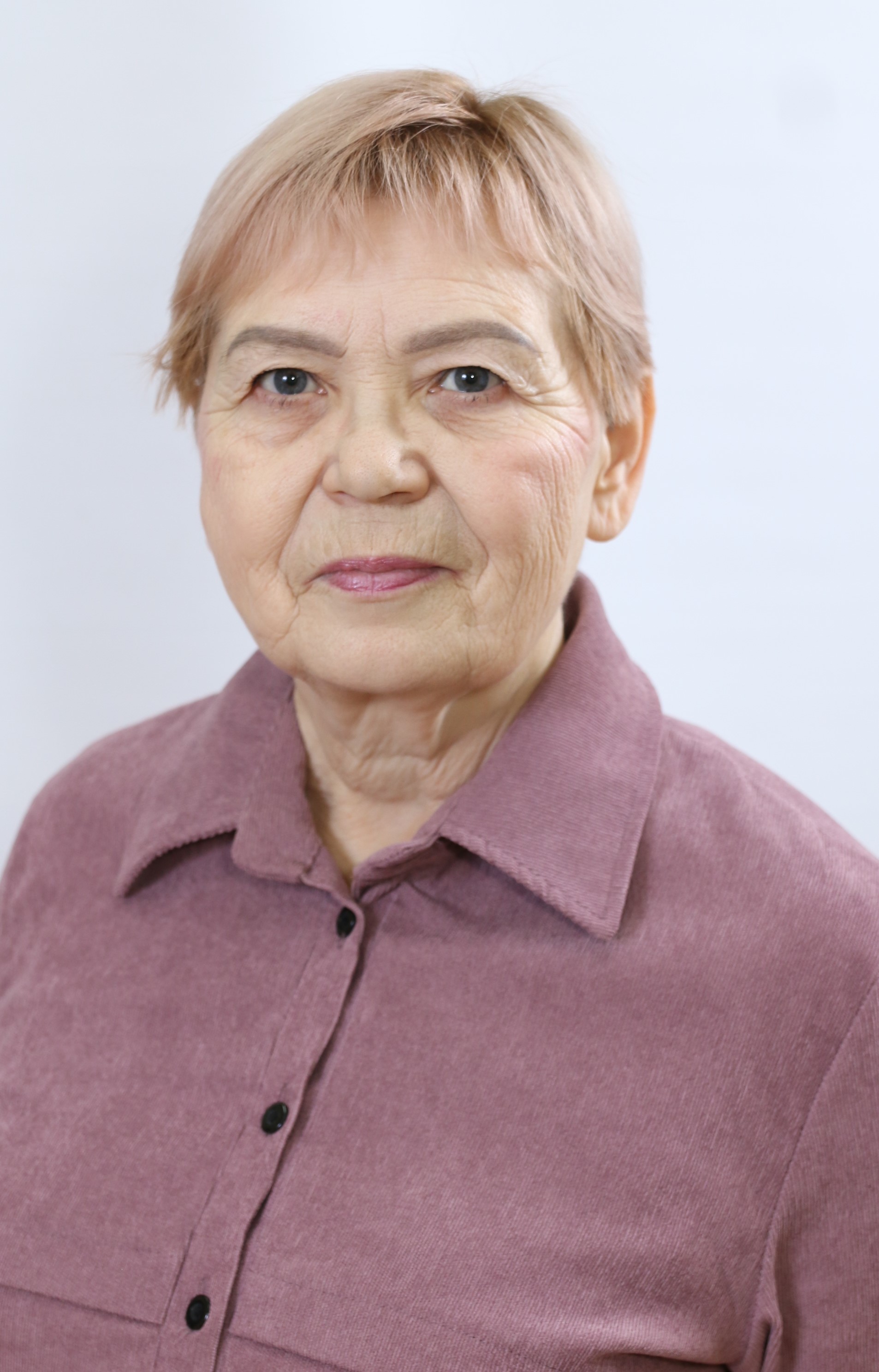 Педагогический работник Лобанова Лидия Витальевна.